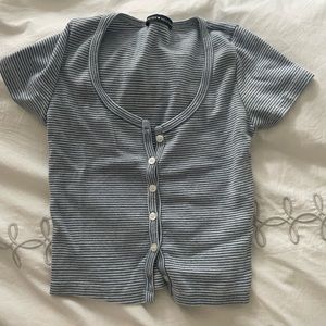 BRANDY MELVILLE CROP TOP